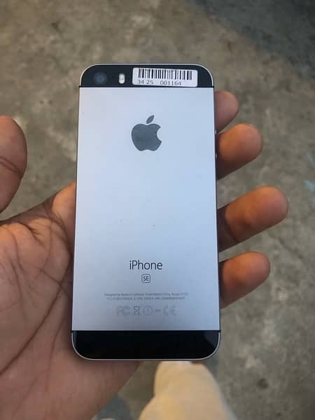 Iphone 5SE 10/10condition water pack non pta only sale 5