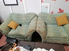 5 seater sofa for sale in good condition 0