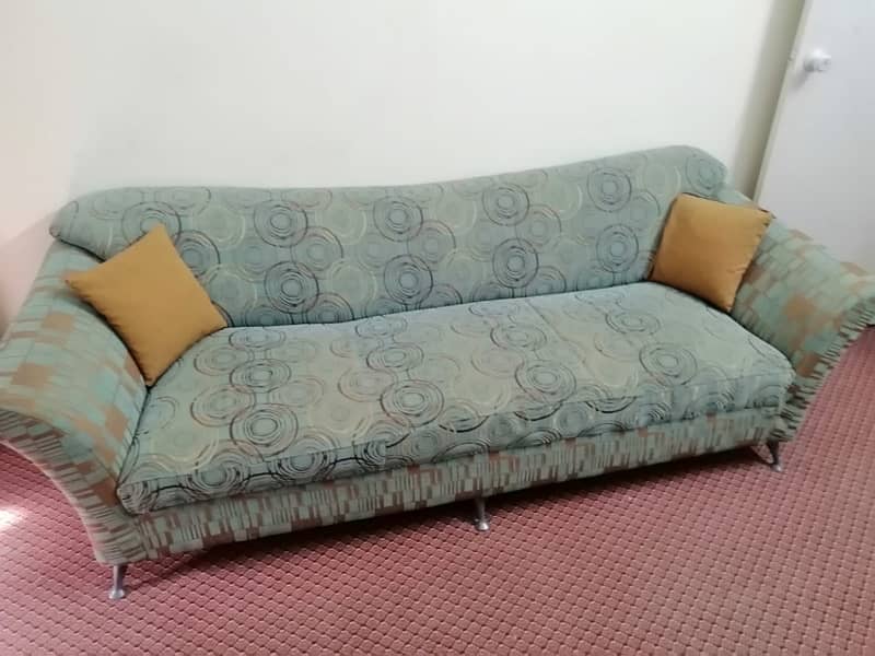 5 seater sofa for sale in good condition 1