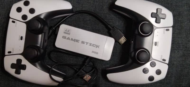 4k PRO GAME STICK NEW MODEL(fazool rate na den pehle market touch kre) 3