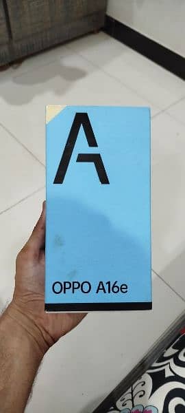 Oppo A16e for sale in 10/10 condition 2