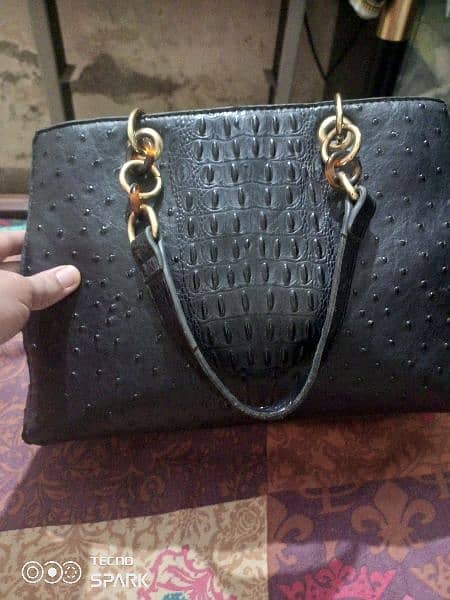 imported leather bag look lije new condition 3