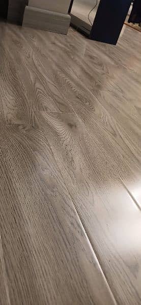 laminated wooden floor 1