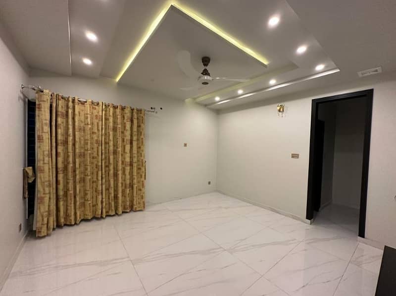 DC Colony Kanal Upper Portion For Rent 2