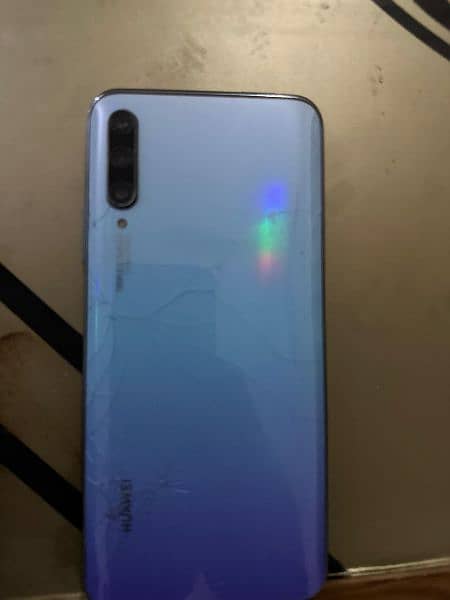 Huawei y9s 0