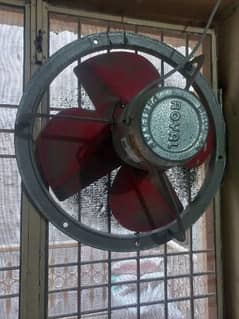 forsale roual exhaust fan only 1 season use