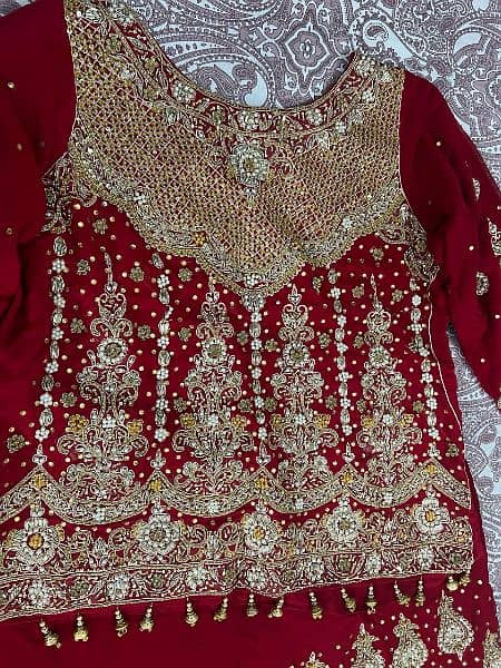 bridal dress with jewelry 4