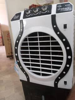 Intact Ac/Dc inverter room air cooler