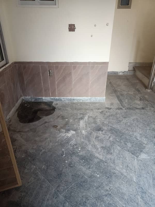 4 Marla portion for rent available 2 bedroom TV launch kitchen location Nawab town near raiwind road 5