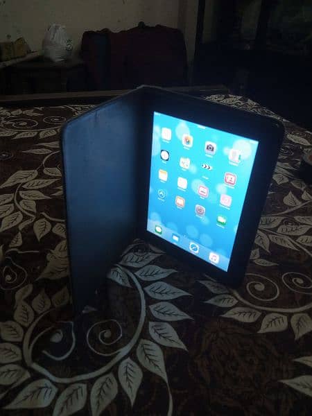 ipad 2  good condition. . . for sale 11