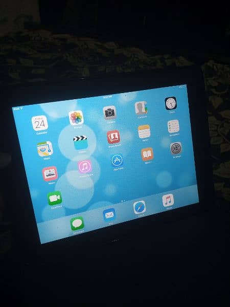 ipad 2  good condition. . . for sale 14