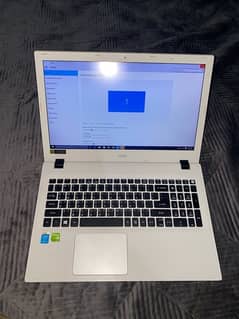 Acer Laptop cori 5, 2nd GNz 0