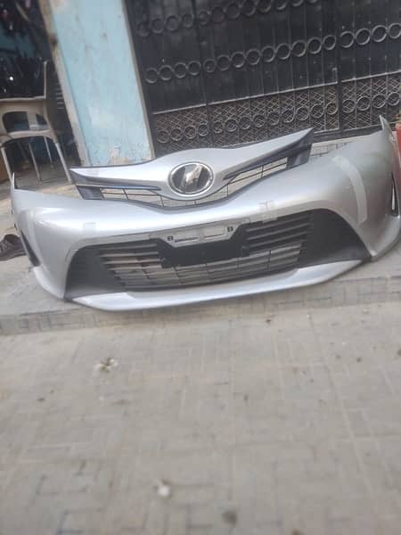 Toyota vitz spider 2015 / 2016 front bumper 0