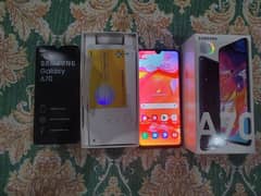 Samsung galaxy a70 first owner complete box
