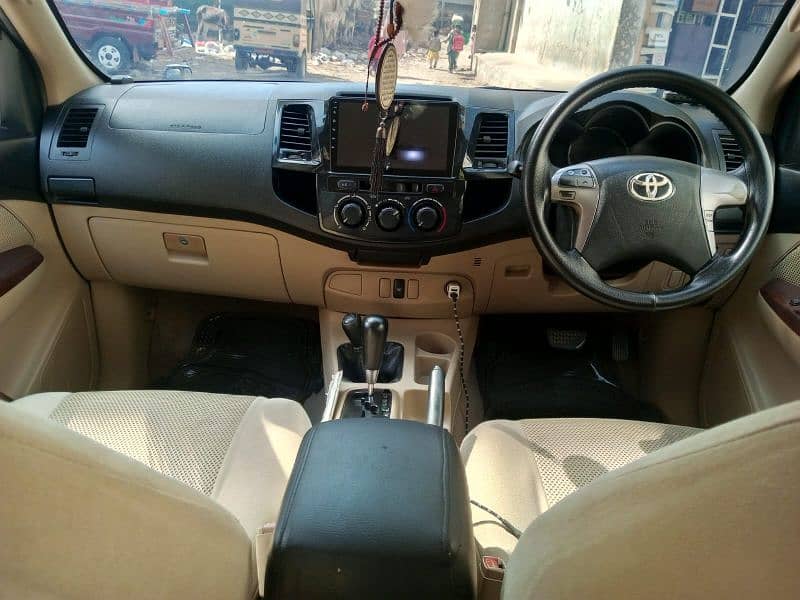 Toyota Hilux 2016 9