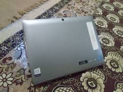 Lenovo IdeaPad d330 0