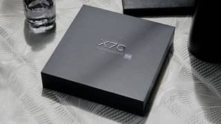 x70 pro 12 , 256 with box