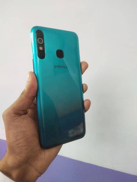 infinix hot 8 4/64 3