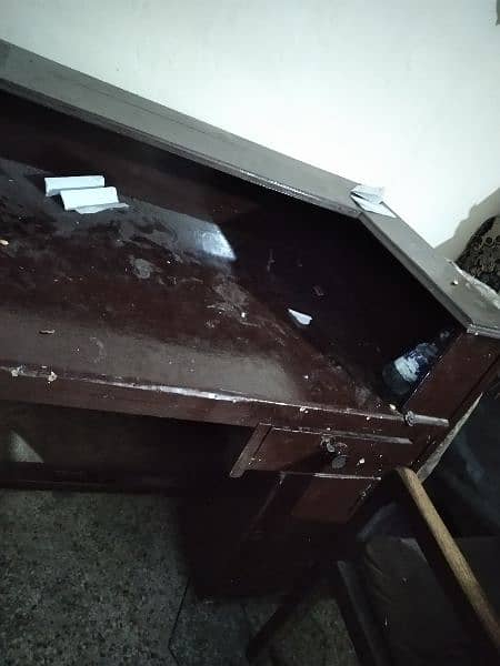wooden study table with study chair 3