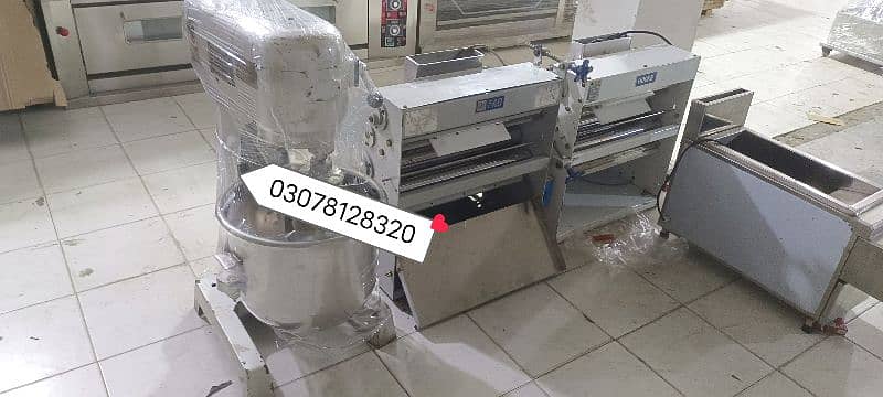 use pizza oven just Total original we hve new used fast food machinery 5
