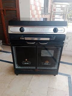 good condition chulha with 2 cabinet