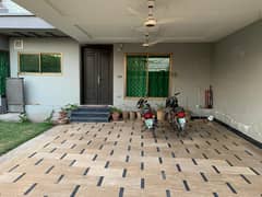 12 Marla Beautiful House For Sale In Waheed Garden 0