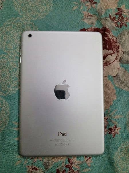 Apple iPad *Wifi only Series* 4