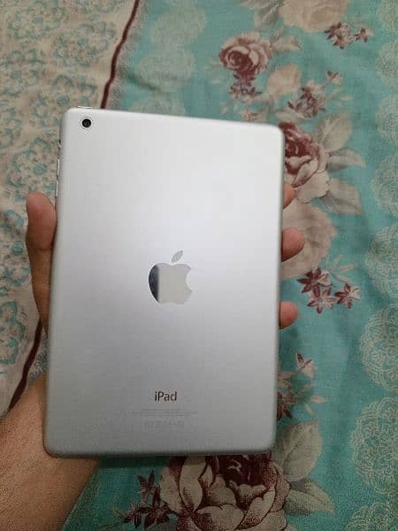 Apple iPad *Wifi only Series* 5