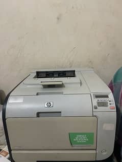 HP CP2025 colour printer like new 0