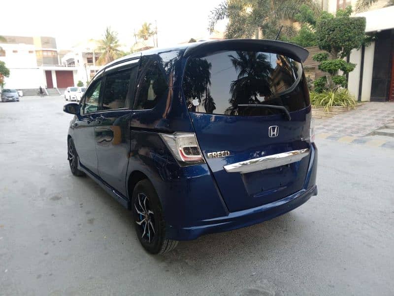 Honda Freed 2013 reg 2017 1