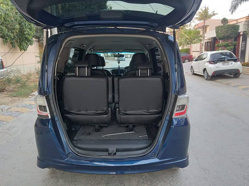 Honda Freed 2013 reg 2017 13