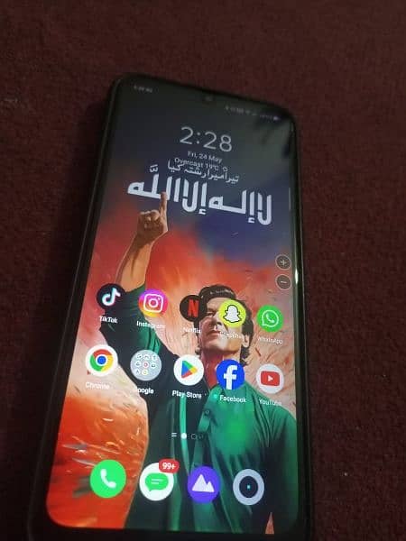 REALME5 4+64 GB only phone NO any fault 4