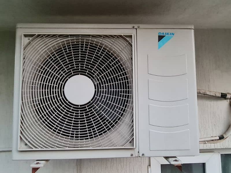 Daikin AC Cooling only 3