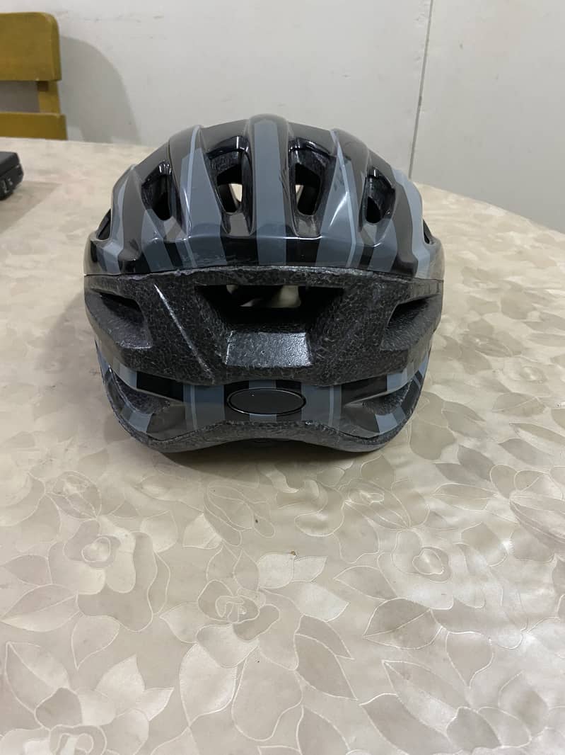 CCM Bicycle Helmet Brand New. 2