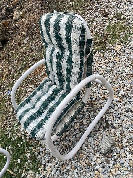 lawn chairs 2