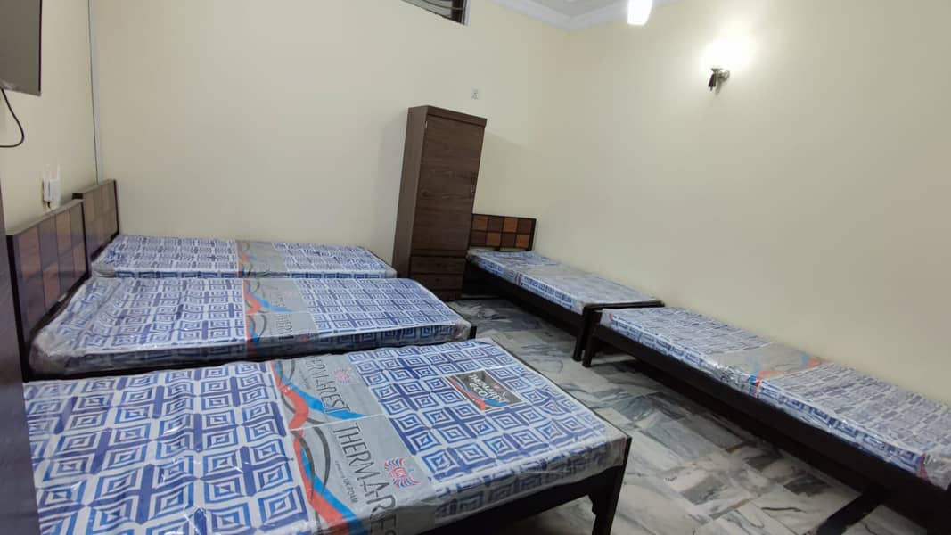 Ozone Women’s Hostel – Perfect for Interns and New Professionals 3