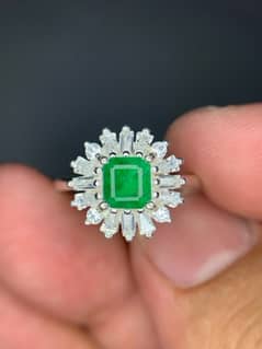 Natural Emerald Ring. Ladies Swat Emerald Ring. Silver Ring.