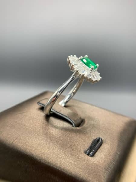Natural Emerald Ring. Ladies Swat Emerald Ring. Silver Ring. 4