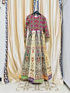 formal dress for mehndi