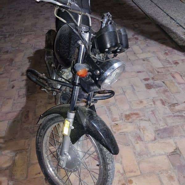 yb125Z 10/10 condition 1