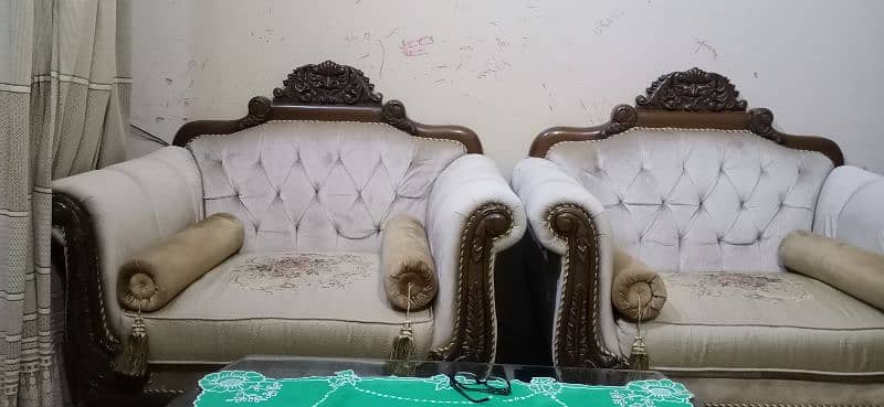 Victorian fancy sofa 3