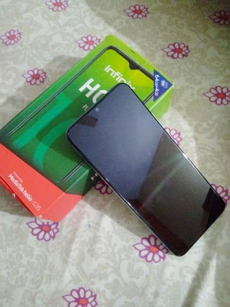 infinix hot 11 play in mint condition 1