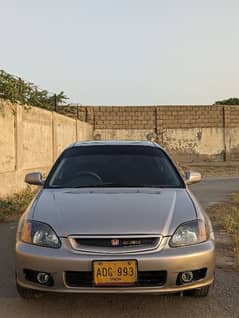 Honda Civic Oriel 2001