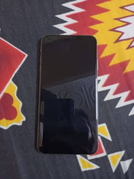 iphone xs max 256gb pta approved 4