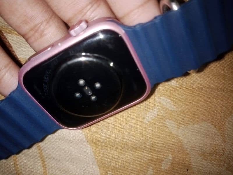 This is series 7 watch good condition 9/10 1