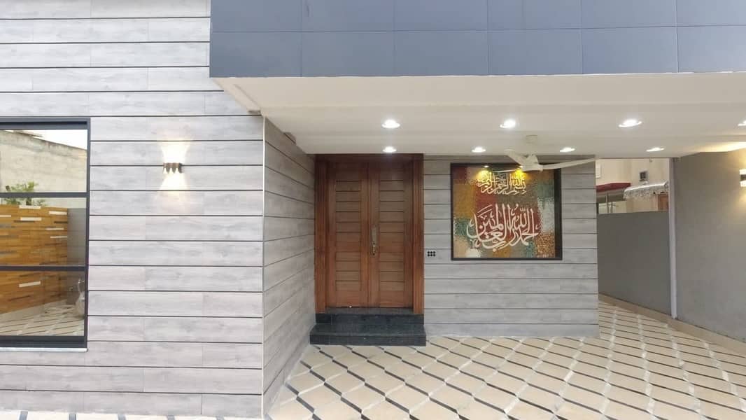 10 Marla House Available For Rent Brand New Talha Block 7