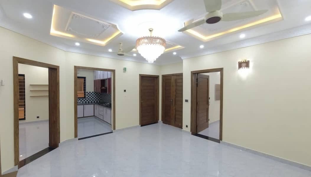 10 Marla House Available For Rent Brand New Talha Block 30