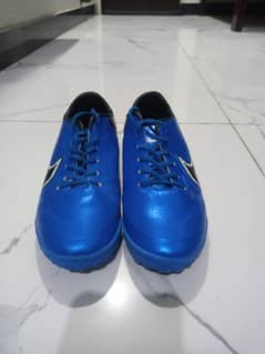 Football Shoes/ Grippers new condition 0