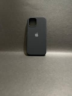 iphone 12 and 12 pro silicon covers in less prise