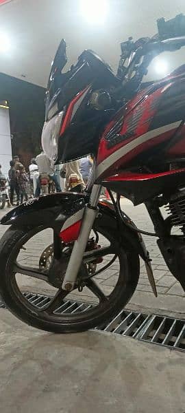 Honda CB 150F Model 2017 4